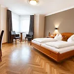 Drei Eichen 4*