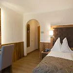 Drei Eichen 4*