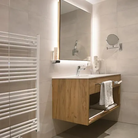 Hotell Landhotel Drei Eichen 4*