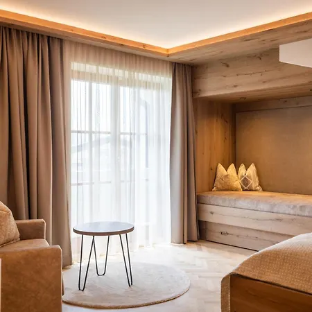 Hotell Landhotel Drei Eichen 4*